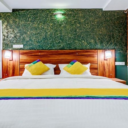 Itsy Hotels Dew Dreams Kochi Exterior foto