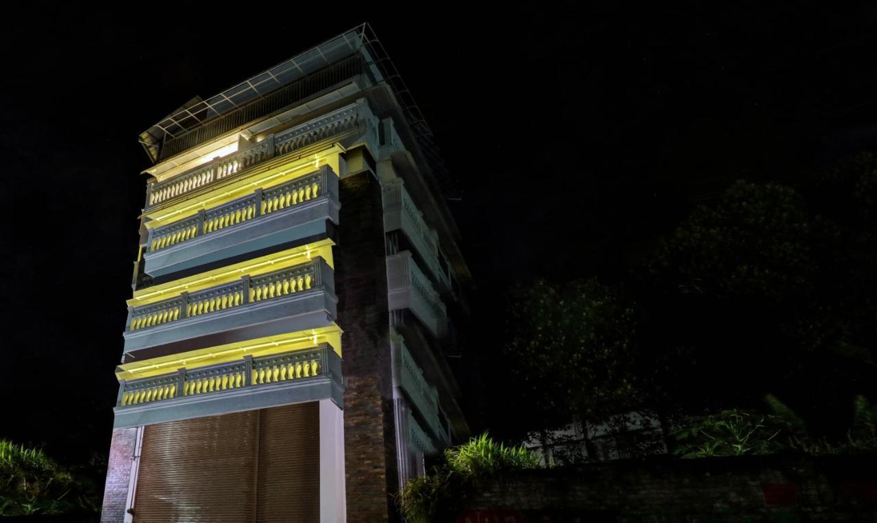 Itsy Hotels Dew Dreams Kochi Exterior foto